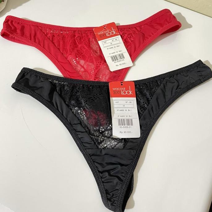Wacoal Sexy Look G String IP 4493 Lace Depan / Celana Dalam