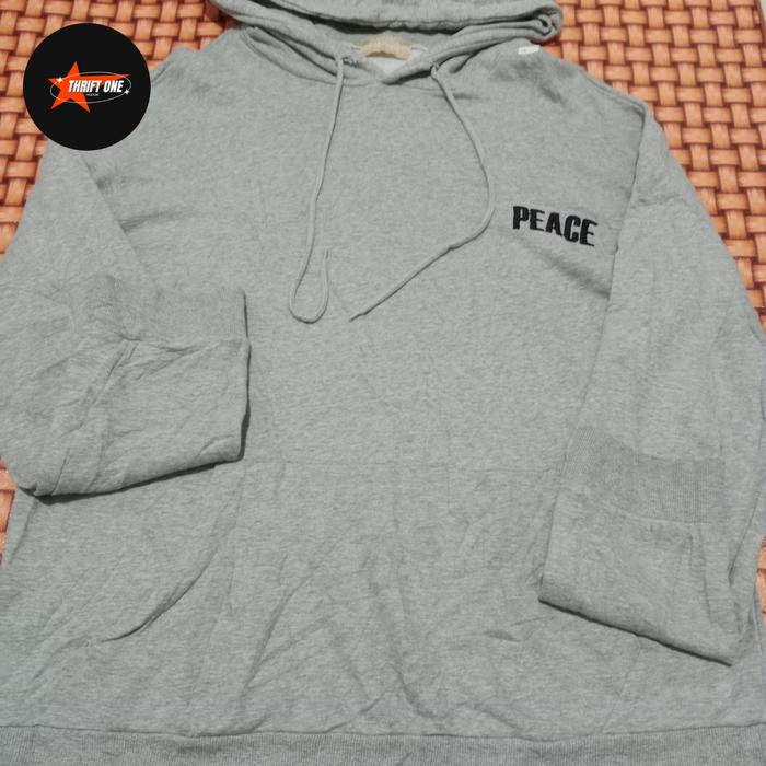 Hoodie banana factory warna grey size XL kondisi 90%
