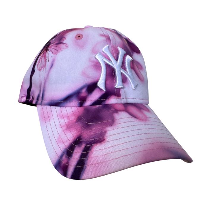 Topi New Era 9Forty New York Yankees Sakura Print White/Pink Cap Original Resmi