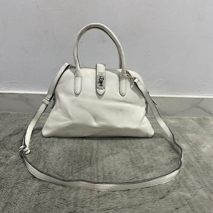 Tas jinjing alma putih kulit dr vunque preloved