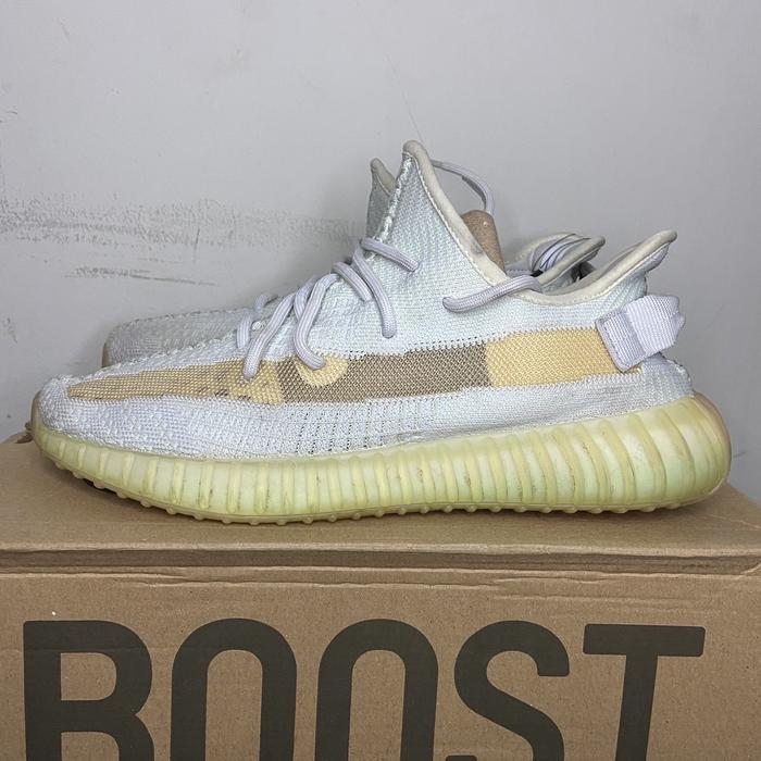 [USED] Yeezy Boost 350 V2 Hyperspace 100% Authentic