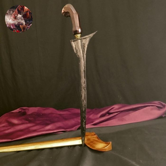 Pusaka Keris Jalak Dinding Energi Spiritual Perlindungan Wibawa Ketenangan