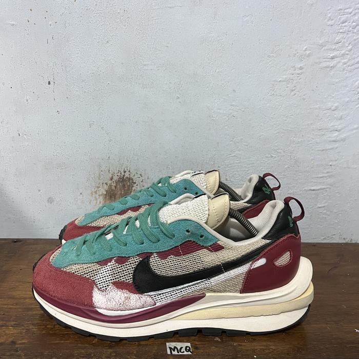 Sepatu second ori nike sacai vaporwaffle villain size 44