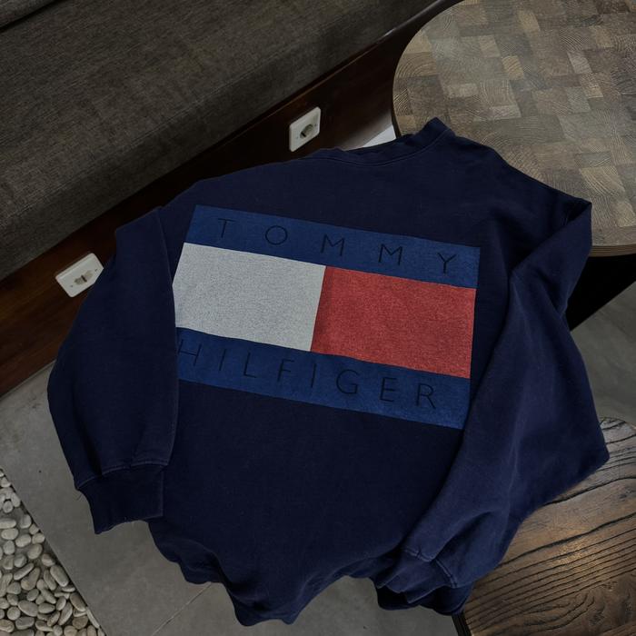 Switter tommy hilfiger vintage second original