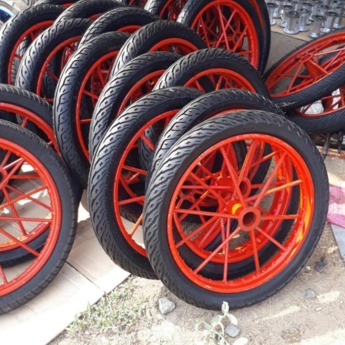 Roda Gerobak 1 Set Ban Baru