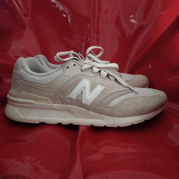 SEPATU NEW BALANCE 997H SECOND