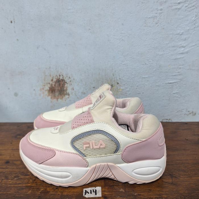 Sepatu anak second original Fila women size 33,5