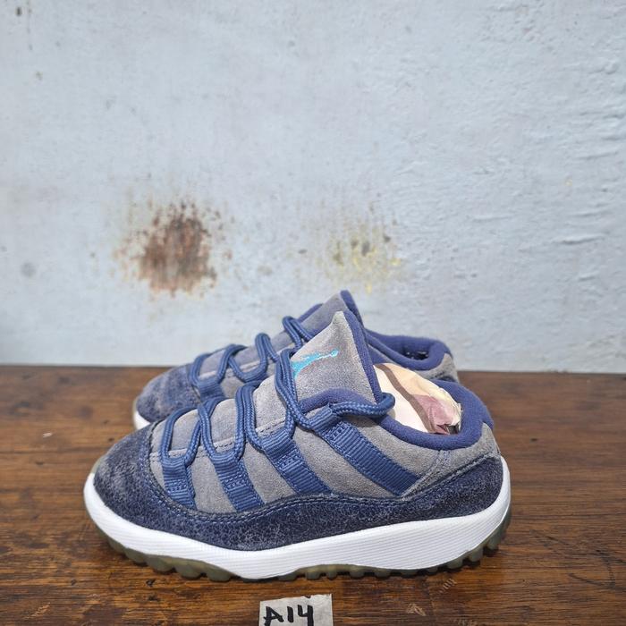Sepatu anak second original Air Jordan 11 retro size 25