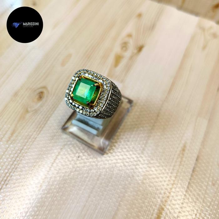 Natural Emerald Beryl Colombia minor