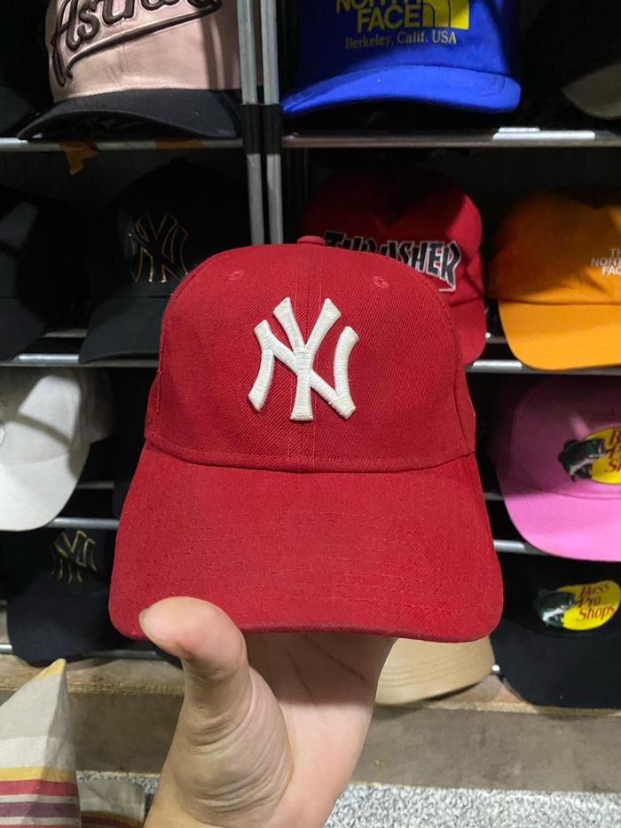 Topi NEW ERA MLB NY YANKES Second Original Preloved 012