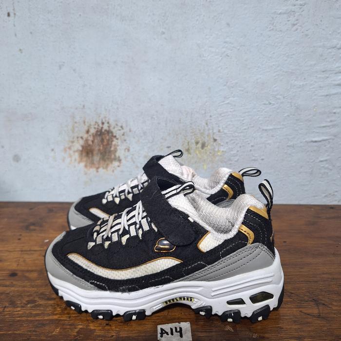 Sepatu anak second original Skechers d'lites size 27,5