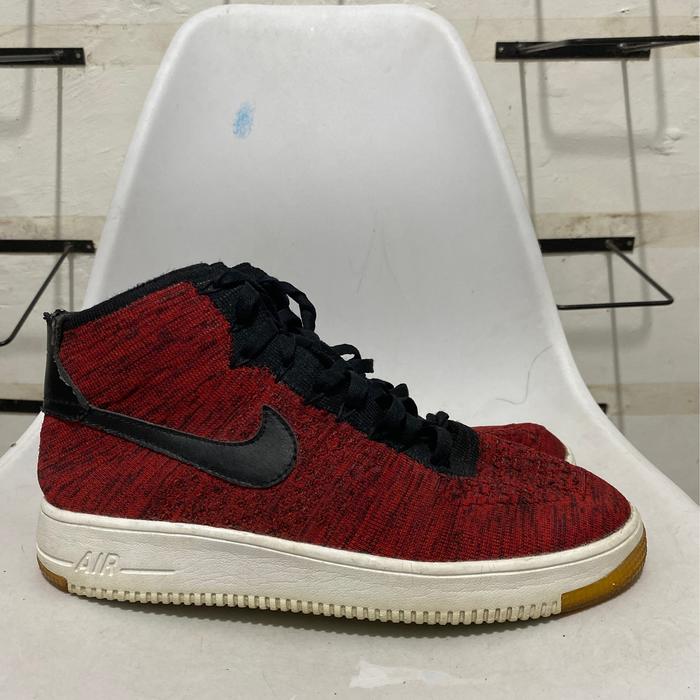 Sepatu Second Nike blazer Size 43