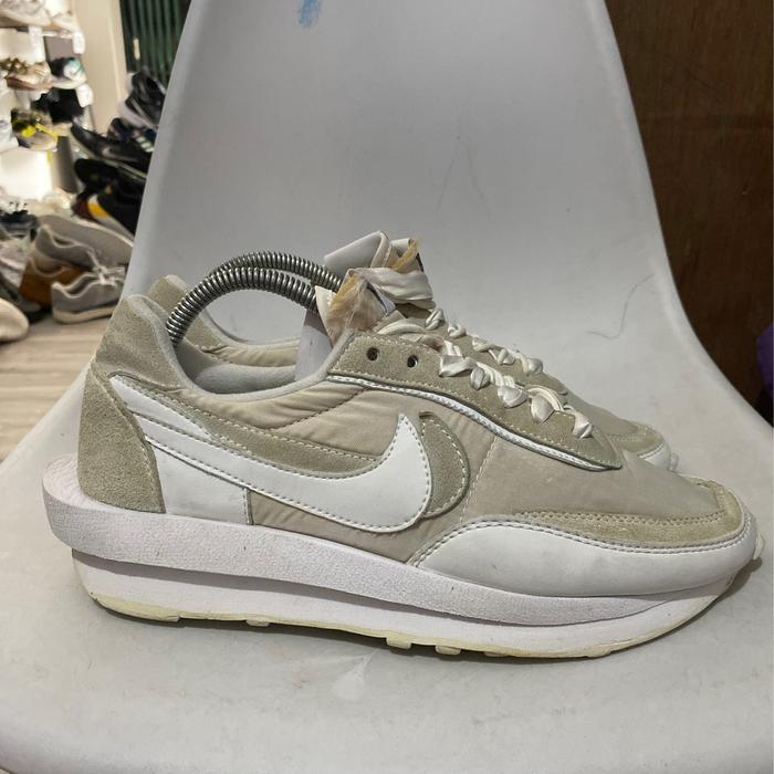 Sepatu second nike sacai Size 41