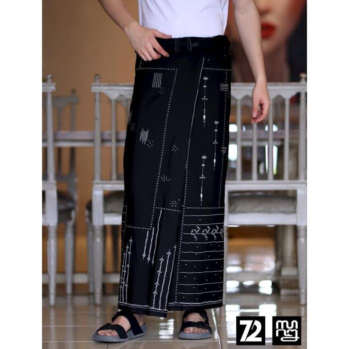 Sarung Batik Motif Mata Rasa Hitam Putih 72 Batik X Pisalin 724739 Cap 72