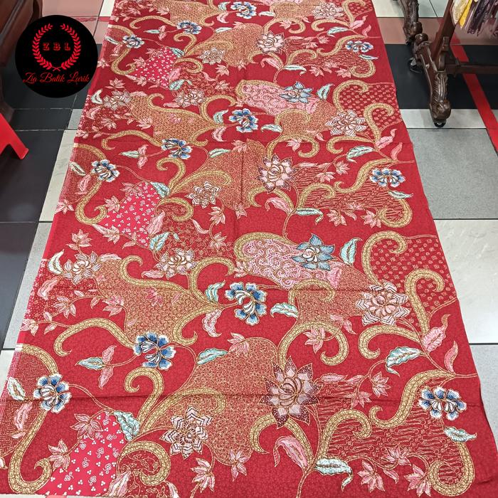 Kain batik tulis motif bunga anggrek warna merah tanahan