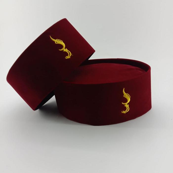 PECI SONGKOK KOPIAH MERAH BETAWI (MAROON) LOGO KUJANG - BISA COD