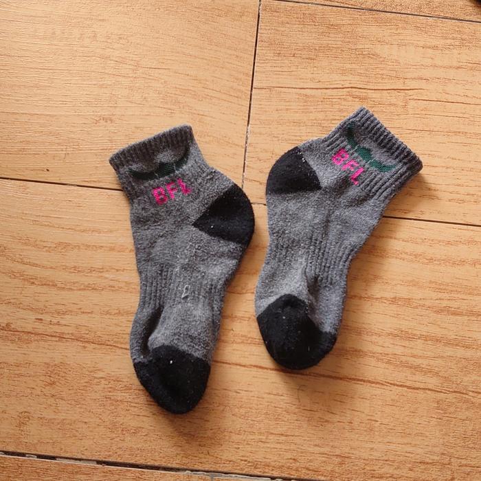 Kaos Kaki Brand Thrift Second Wear By BFL Outdoor Buffalo