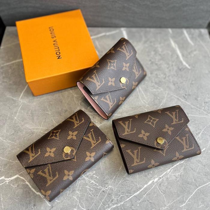 dompet wanita branded M62360