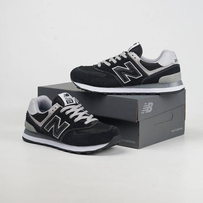 Sepatu Classic New Balance 574 Black Grey