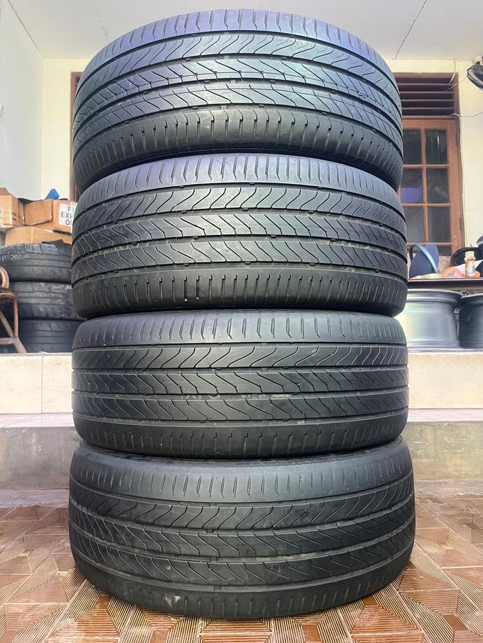 Ban Continental Ultra Contact 6/UC6 225 50 r18 4Pcs