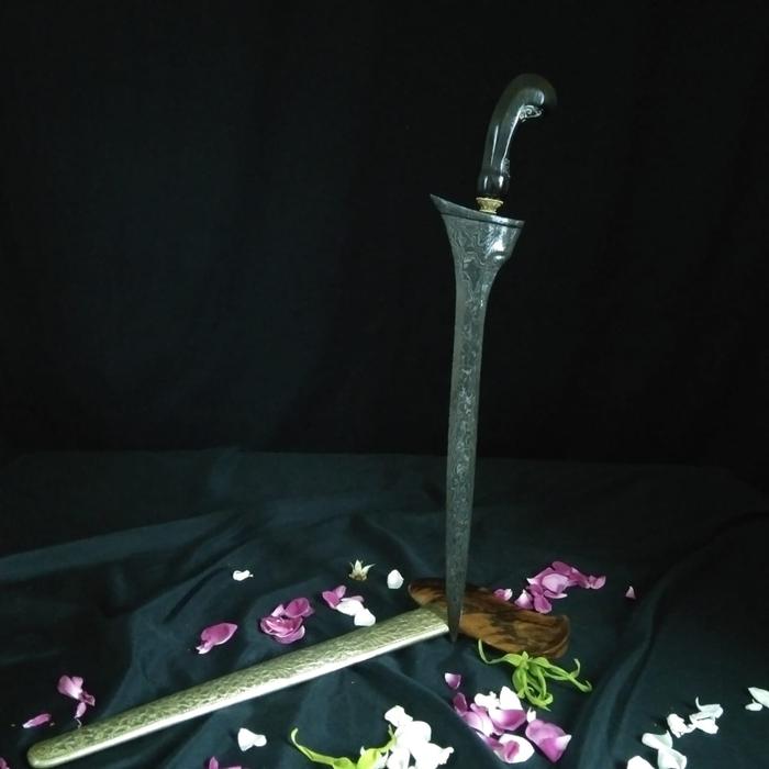 Keris Sepuh Tilam Sari Pamor Udan Mas Tiban Tangguh Tuban TUS