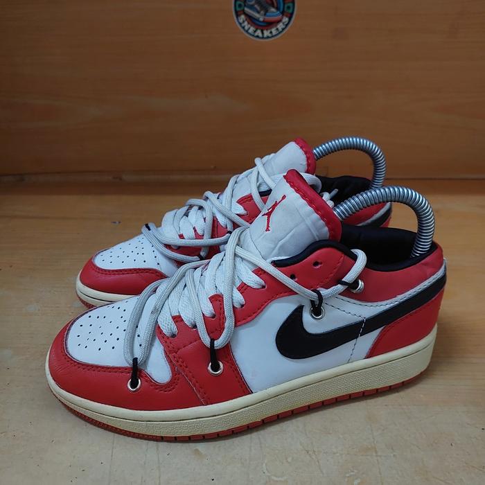 Sepatu Second Original AJ1 Size 36