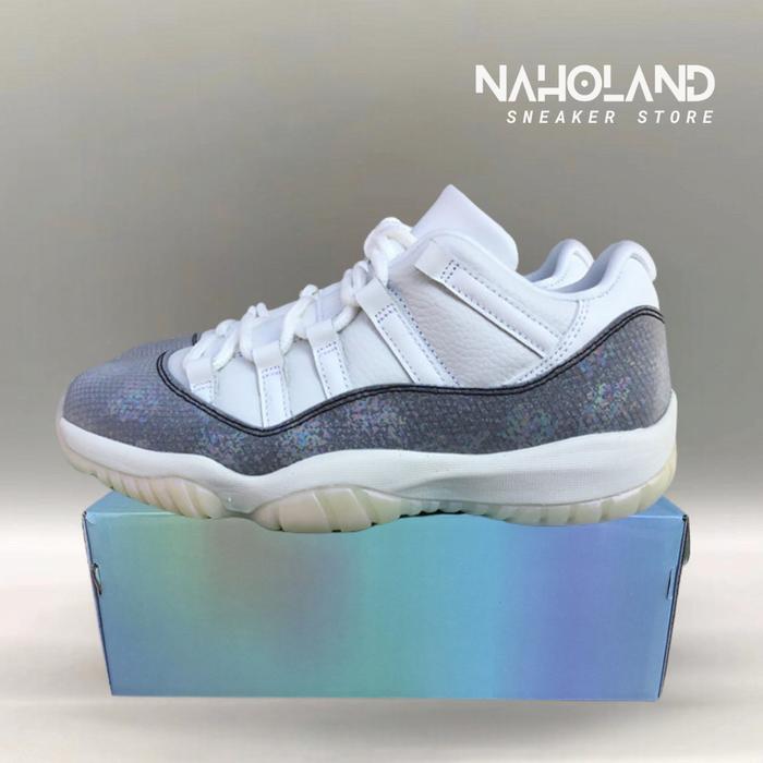 Jordan 11 Retro Low Year of the Snake HQ7000-001 (Size 40-47.5)