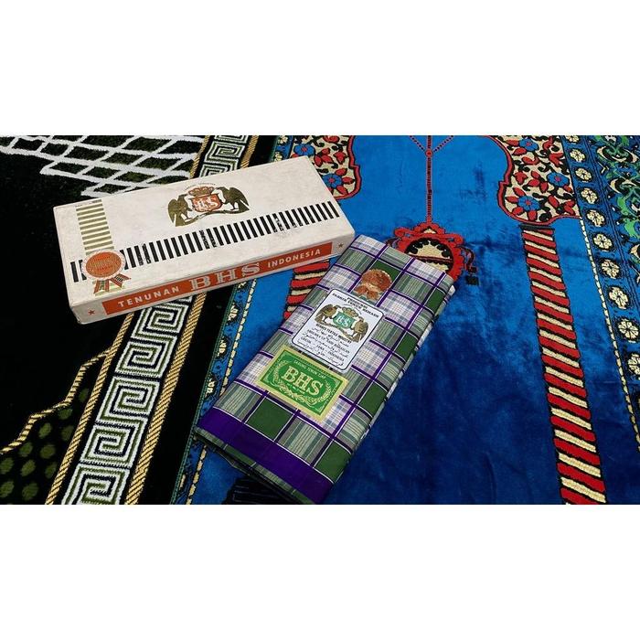 SARUNG TENUN BHS GOLD Lawasan Jadul Antiq FS Full Sutra ISTIMEWA Tanda Tangan Arabic Motif TKB Kotak