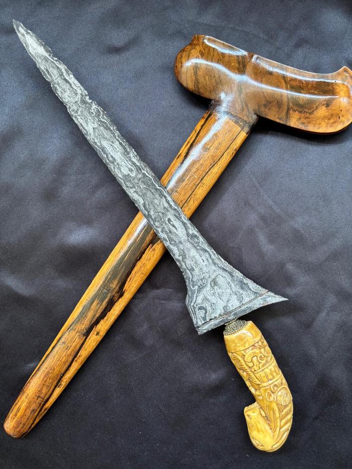 Keris Betok Brojol Pamor Pedaringan Kebal Tanggu Tuban Sepuh