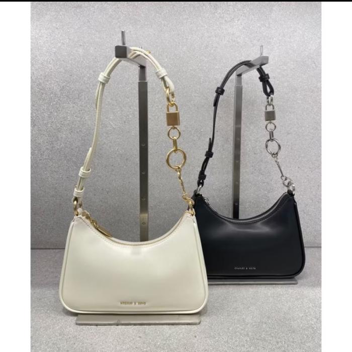 Tas guess tali rantai produk baru