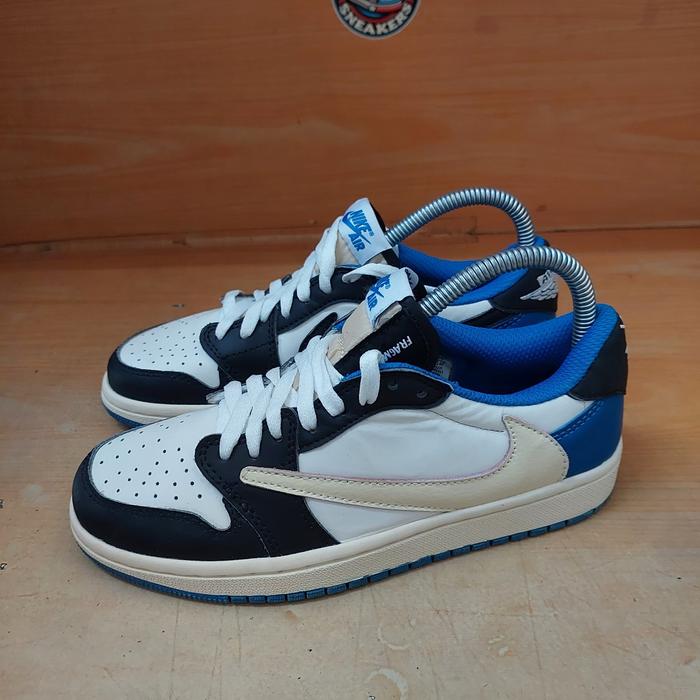 Sepatu Second Original Nike Aj1 Low Size 37,5