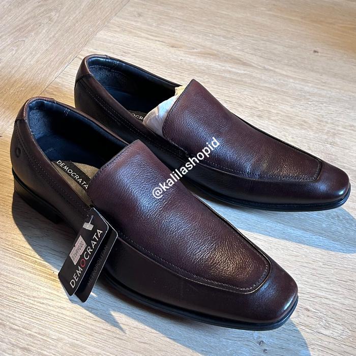 Sepatu Pantofel Pria Democrata Still In Cafe Original (Ready Stock)