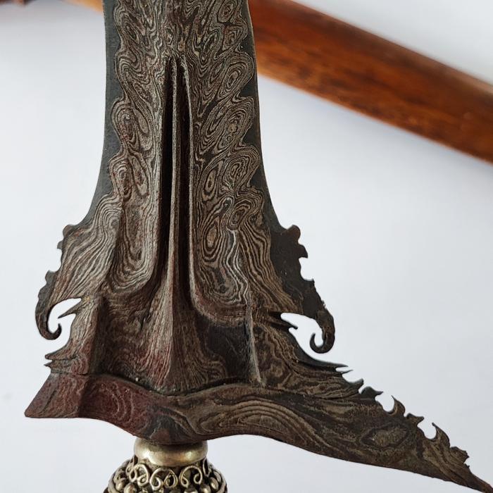 keris antik unik langka ageman kuno sakral pusaka Karno tinanding pudak setegal sekar angrek