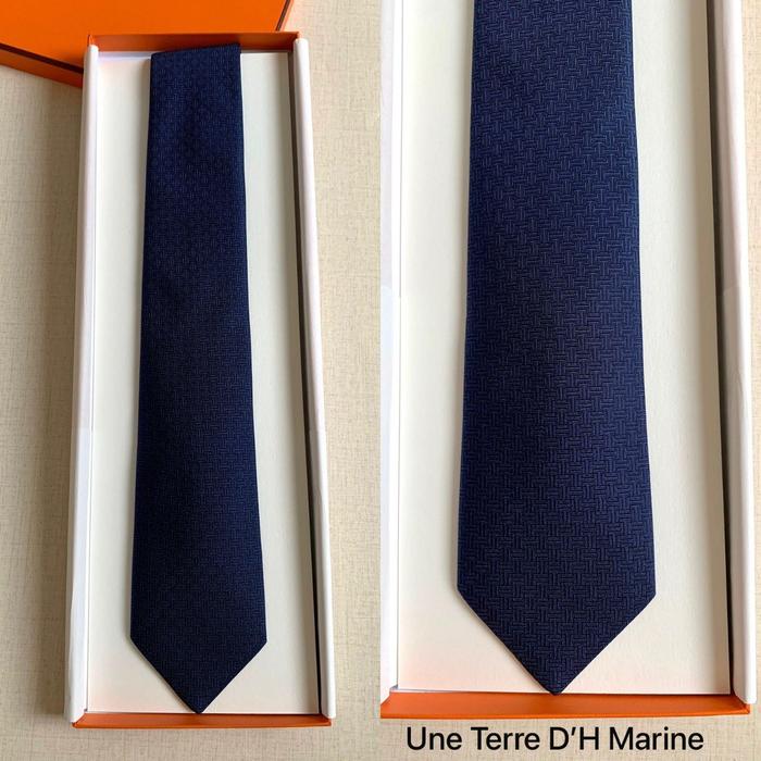 H Tie Une Terre D'H Marine