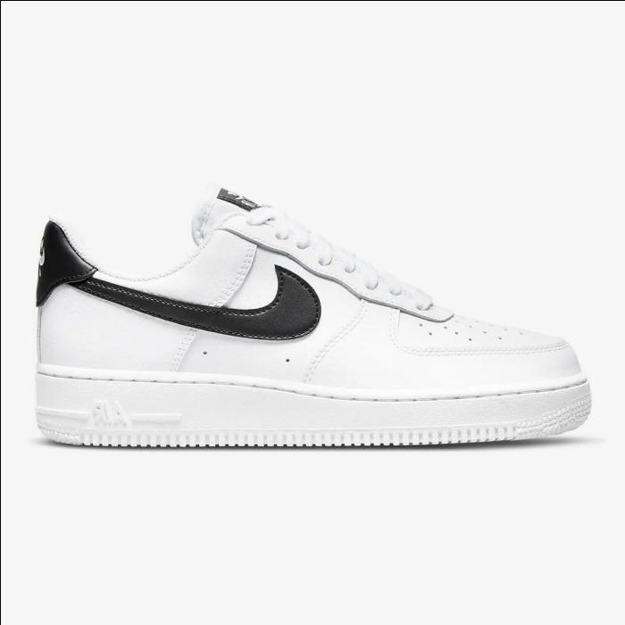 Sepatu Sneakers Wanita Nike Air Force 1 '07 White Black Womens DD8959-103 ORIGINAL
