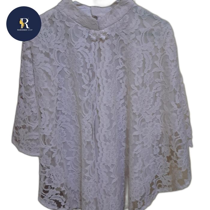 Blouse Brokat Putih Jane Lorisa