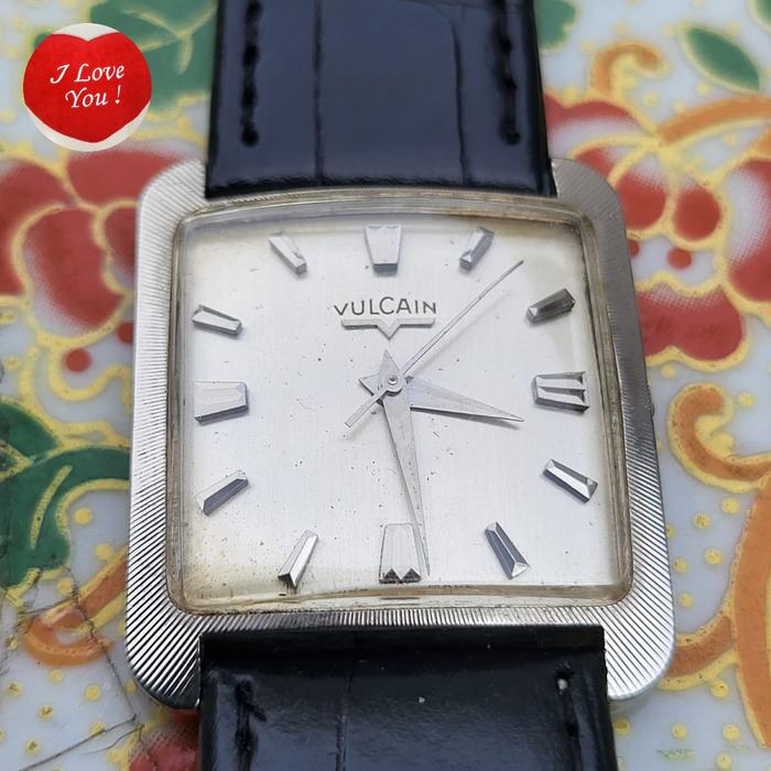 Jam tangan Vulcain / vintage / tank model / fashion pria