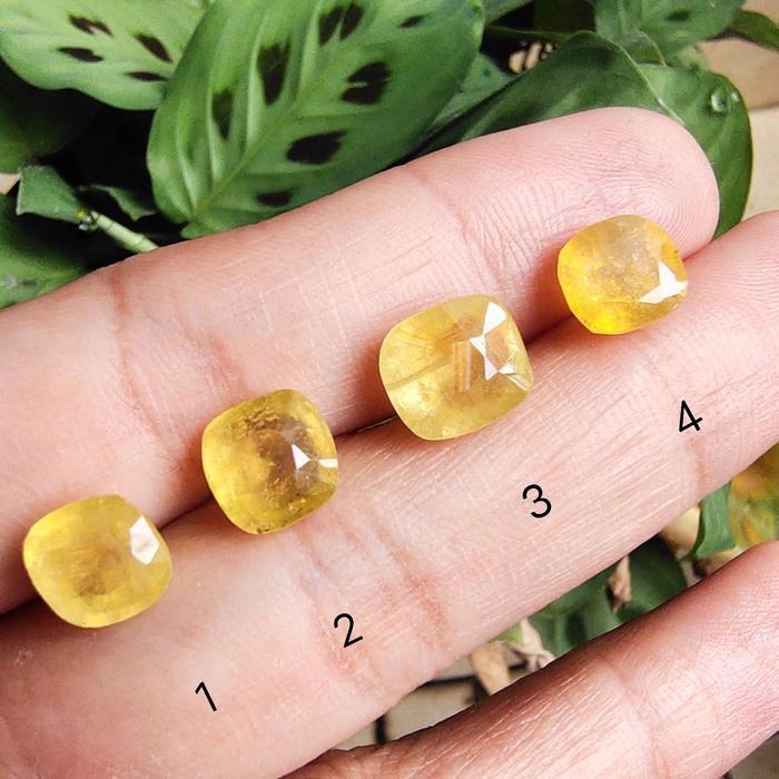 Batu Permata Natural Yakut / Yellow safir / Sapphire Radiant Cutting