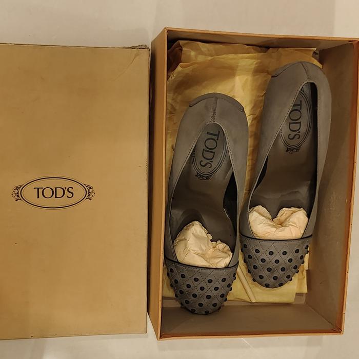 Authentic Tod's Shoes Pumps