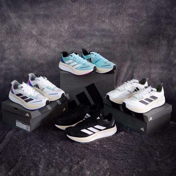 Sepatu Sneakers AD Adizero Boston 11 Serries