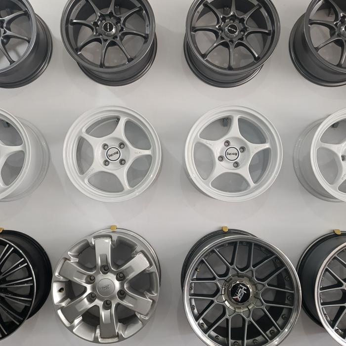 VELG Racing enkei tulang R15
