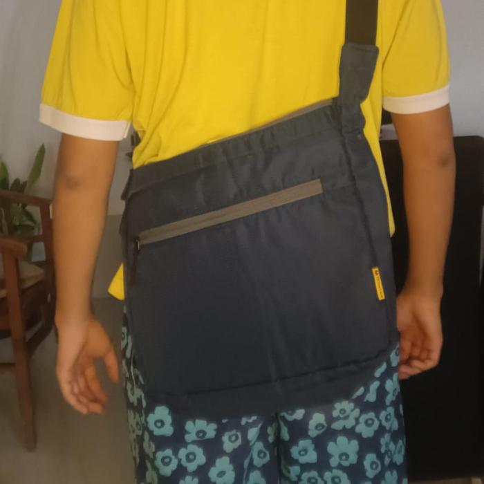 Tas Selempang Hikemore Postman