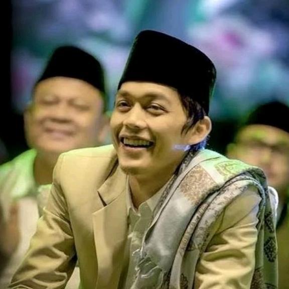 Peci Tinggi 10 cm AC Polos Aneka Warna. Songkok Exclusive Purboyo