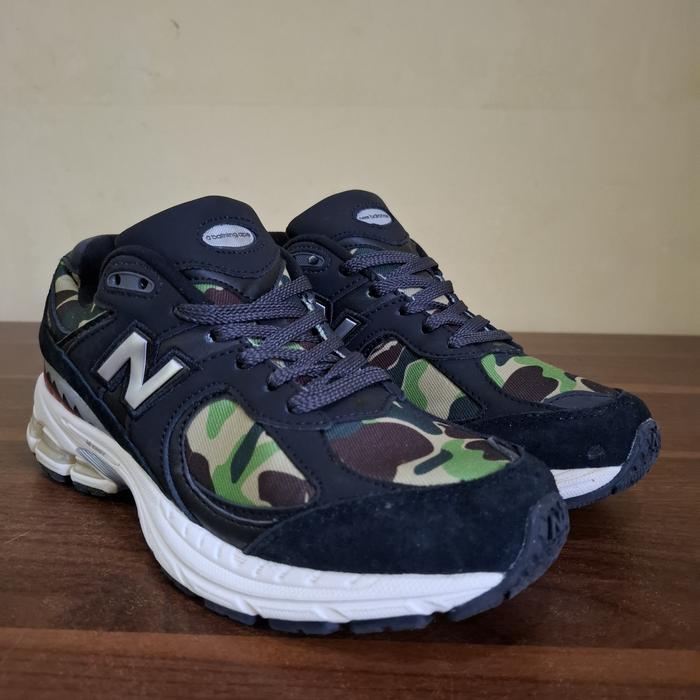 sneakers nb balance 2002R bape