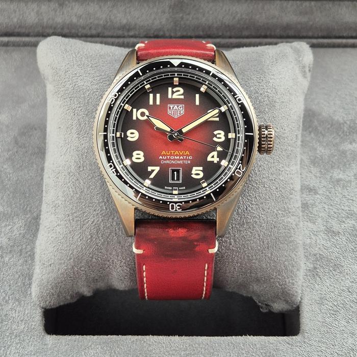 tag heuer autavia bronze red dial special edition