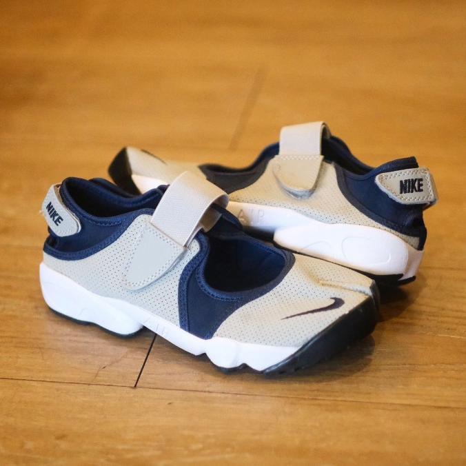 Nike Air Rift Women Original Grey Navy White