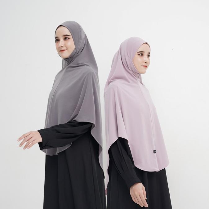 Yura Bergo | Khimar Instan Jersey by Jamise Syari