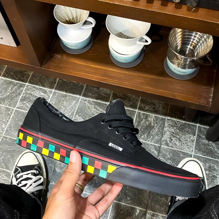VANS ERA TC BLACK MULTI BNIB 100% ORIGINAL PT.NAVYA RETAIL INDONESIA.