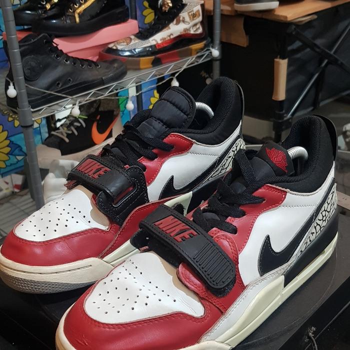 Nike air jordan Legacy 312 low Chicago size 42.5