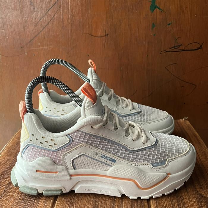 Sepatu Second Original Xtep Size 35/22,5cm